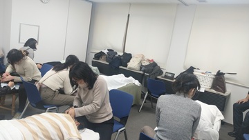 指圧マッサージ